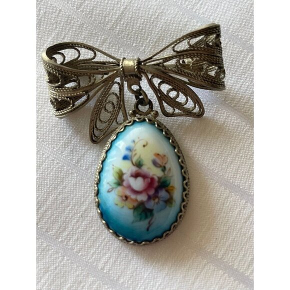 Jewelry - Finift Style Bow Woman’s Brooch Pin